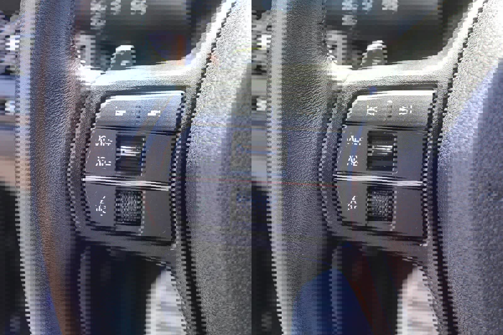 Used 2023 Honda Accord Sport image 32