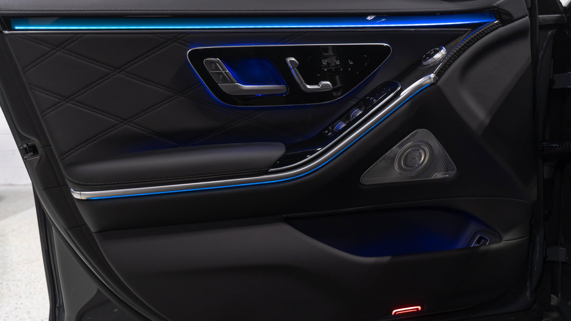 Used 2025 Mercedes-Benz S 63 AMG S image 28