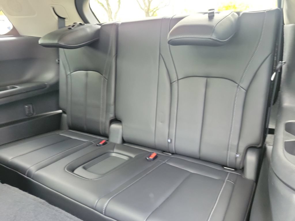 Used 2025 INFINITI QX60 Pure FWD image 12