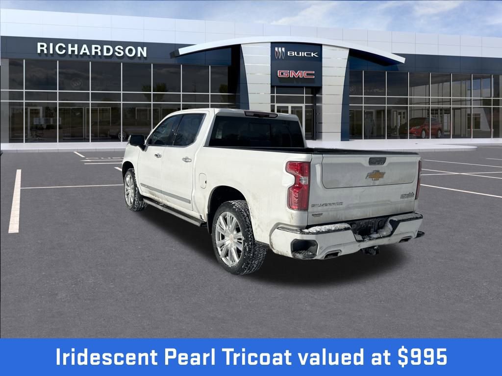 Used 2024 Chevrolet Silverado 1500 High Country image 3