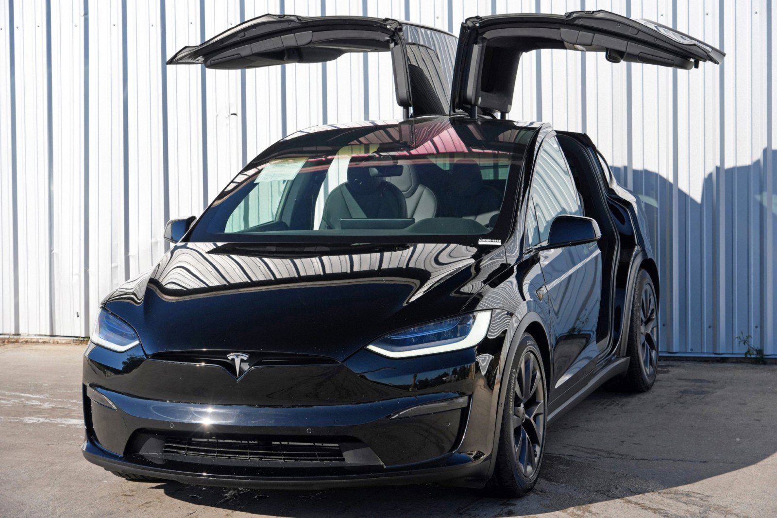 Used 2022 Tesla Model X image 49