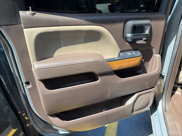 Used 2017 GMC Sierra 1500 SLT w/ SLT Premium Package AWD/4WD image 16
