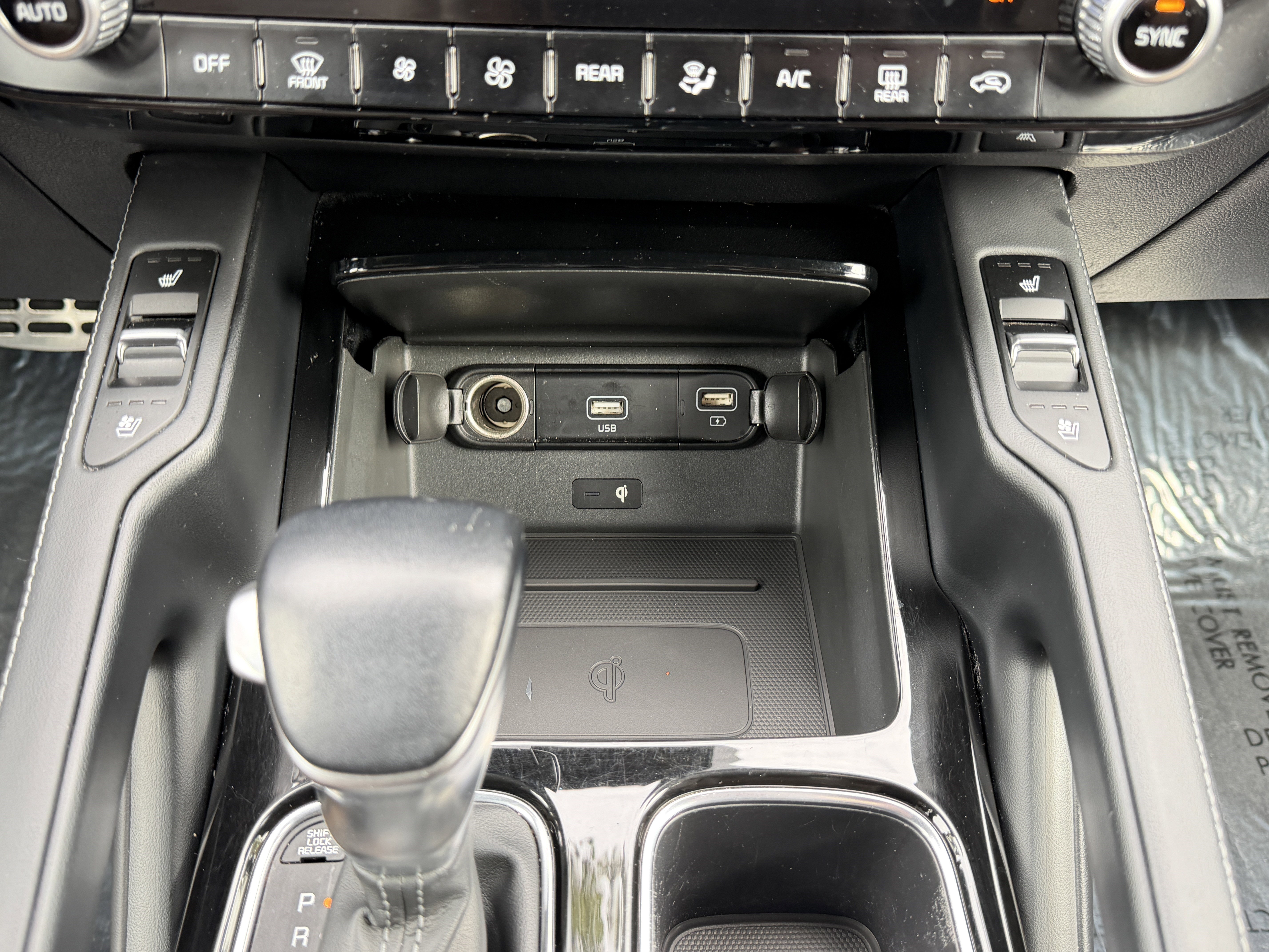 Used 2022 Kia Telluride SX w/ SX Prestige Package AWD/4WD image 28
