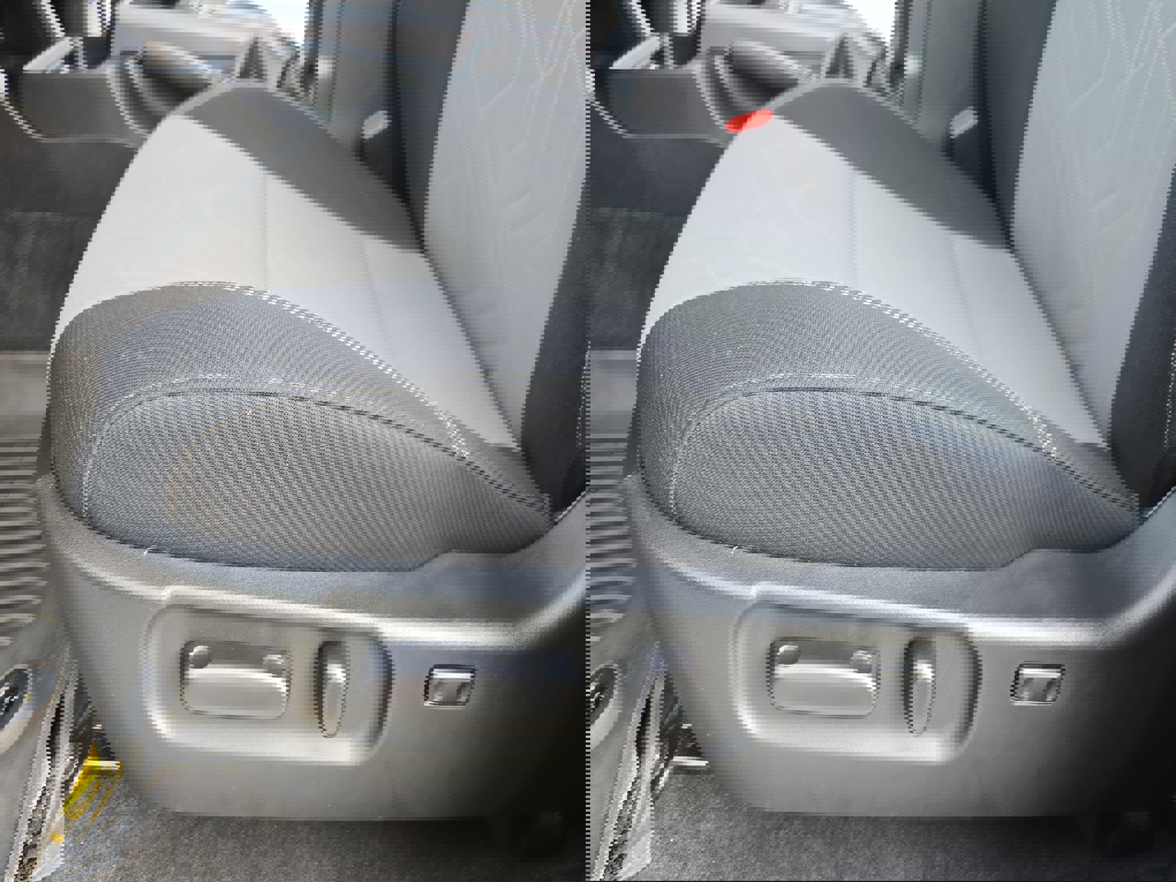 Certified 2023 Toyota Tacoma TRD Off-Road image 28