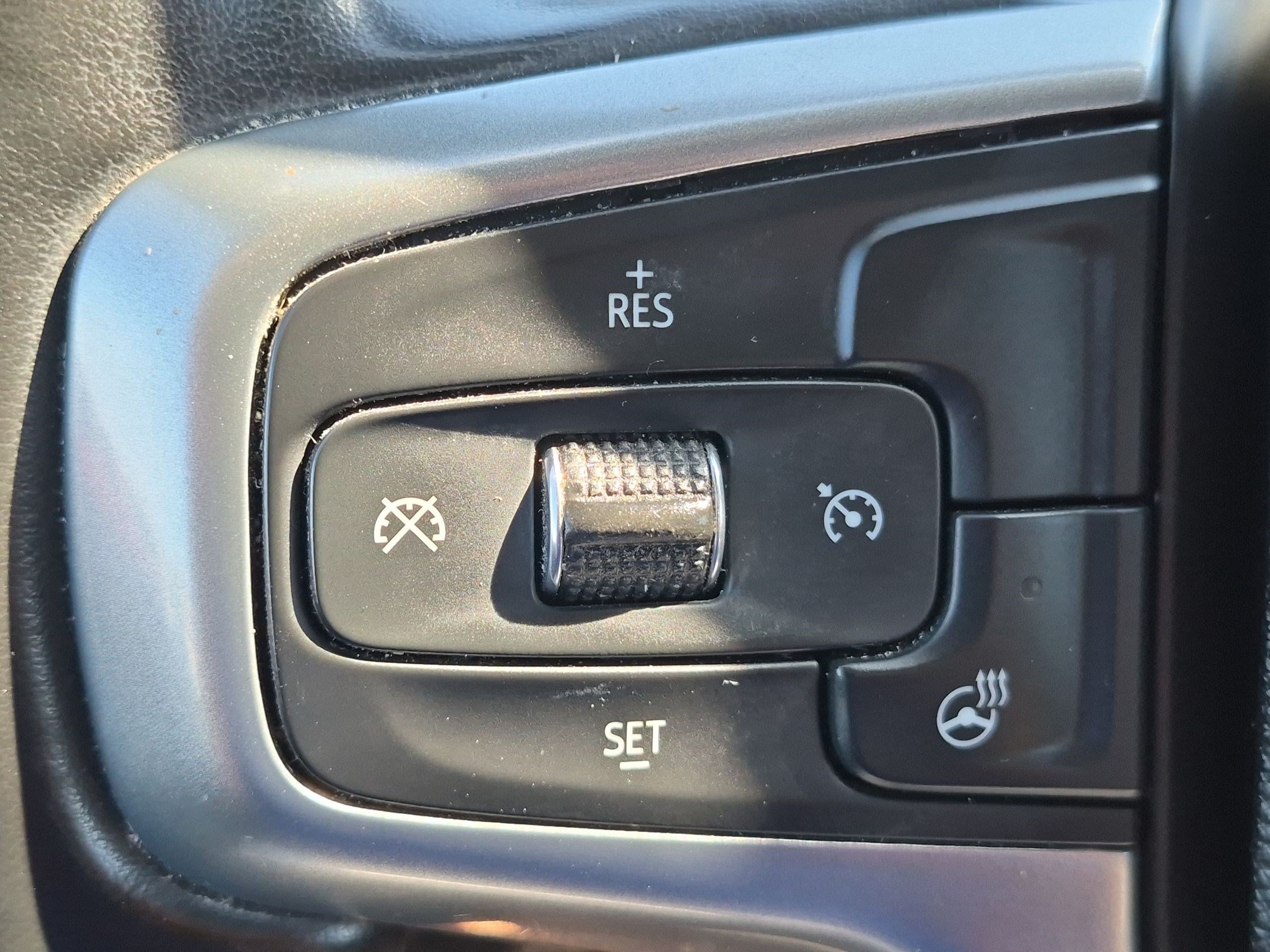 Used 2023 Chevrolet Silverado 3500 LTZ w/ LTZ Plus Package AWD/4WD image 17