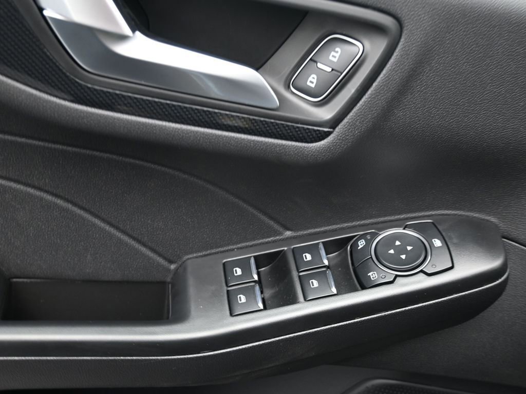 New 2026 Ford Escape ST-Line w/ Cold Weather Package image 17