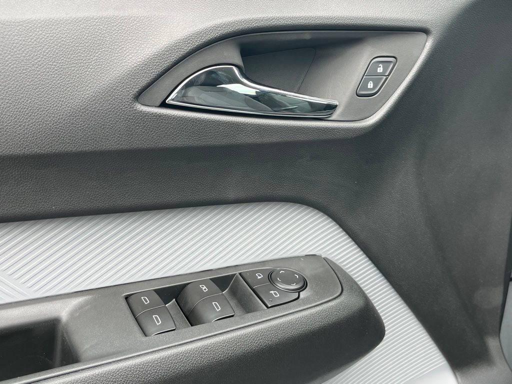 New 2027 Chevrolet Bolt LT w/ Comfort Package image 15