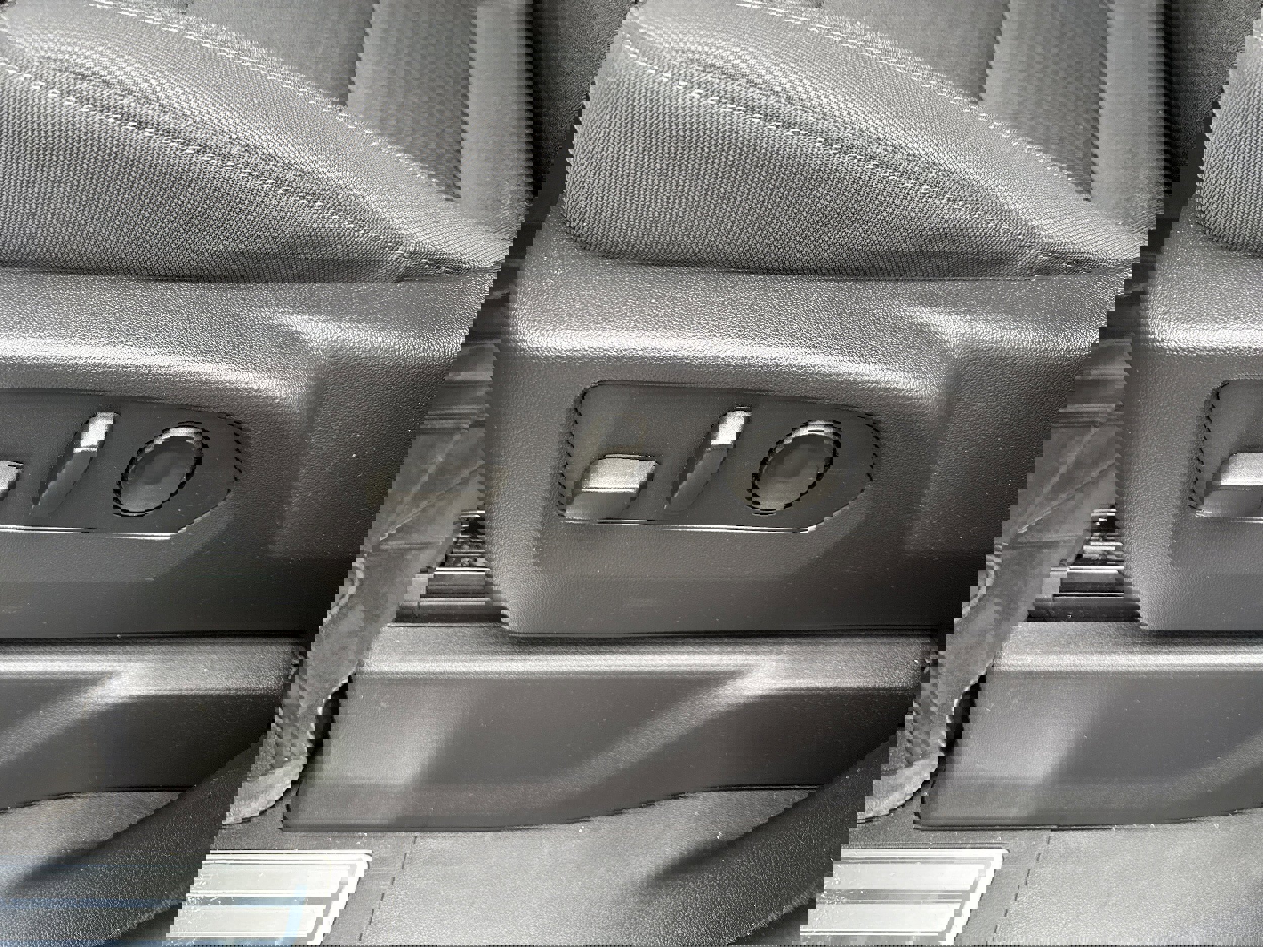 Used 2024 Chevrolet Silverado 1500 RST image 6