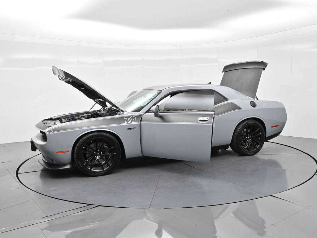 Used 2021 Dodge Challenger R/T Scat Pack w/ T/A Package image 40
