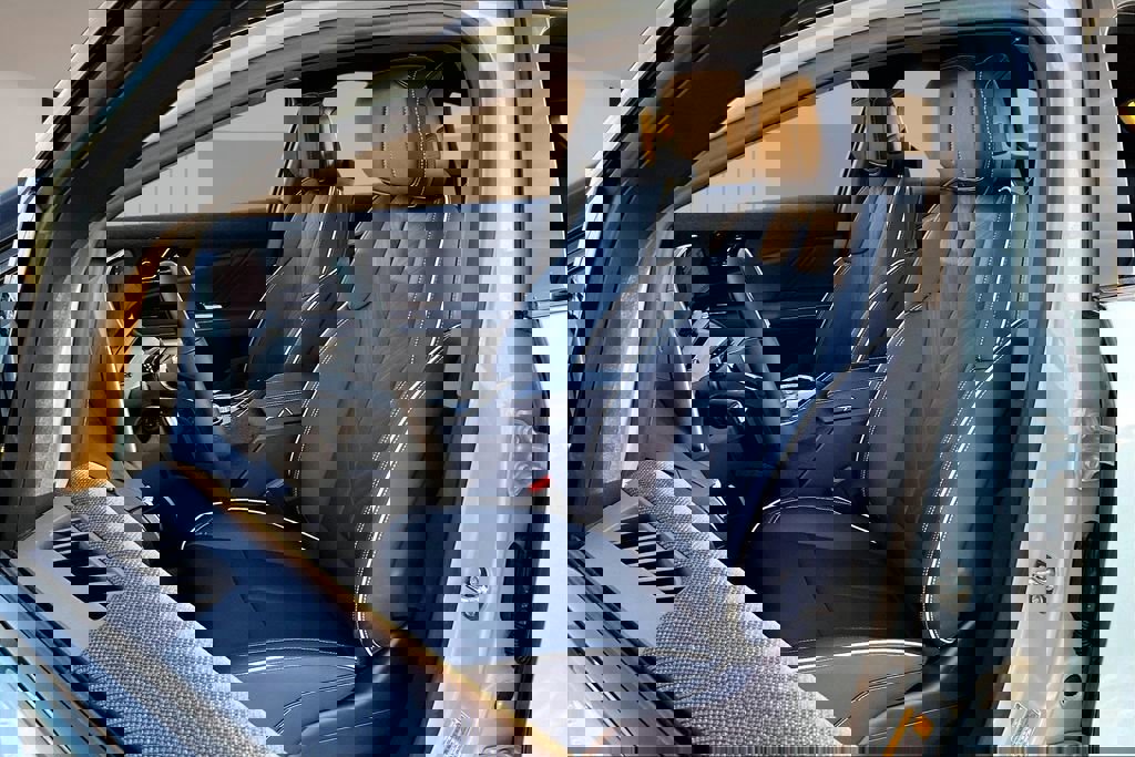 New 2026 Cadillac Optiq Sport 2 image 9