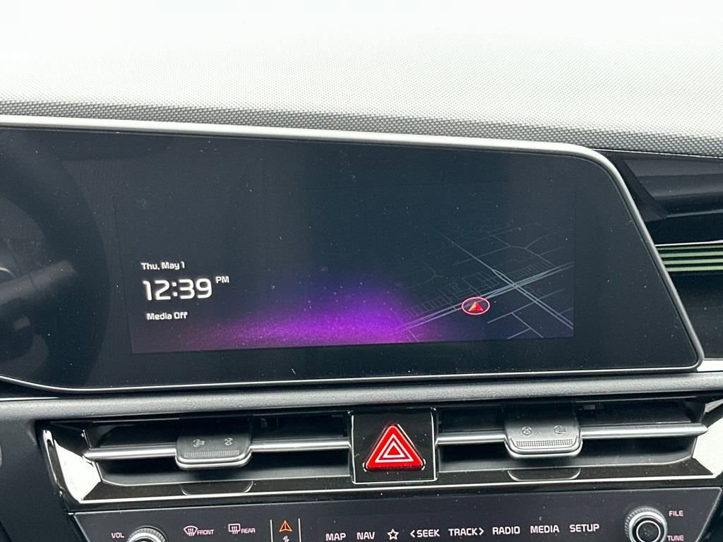 New 2025 Kia Niro EX image 18