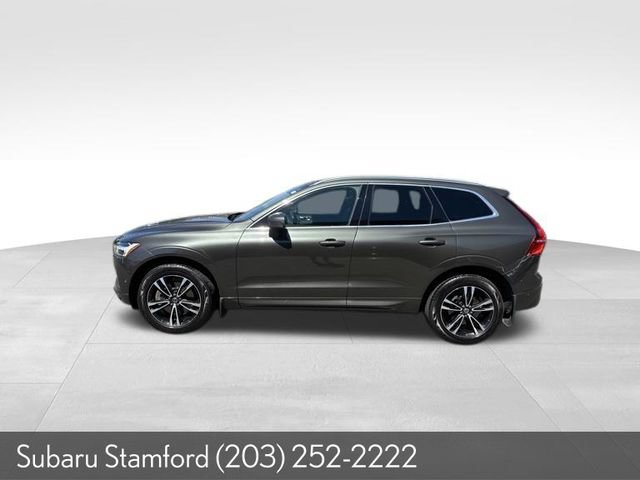 Used 2018 Volvo XC60 T6 Momentum w/ Vision Package AWD/4WD image 4