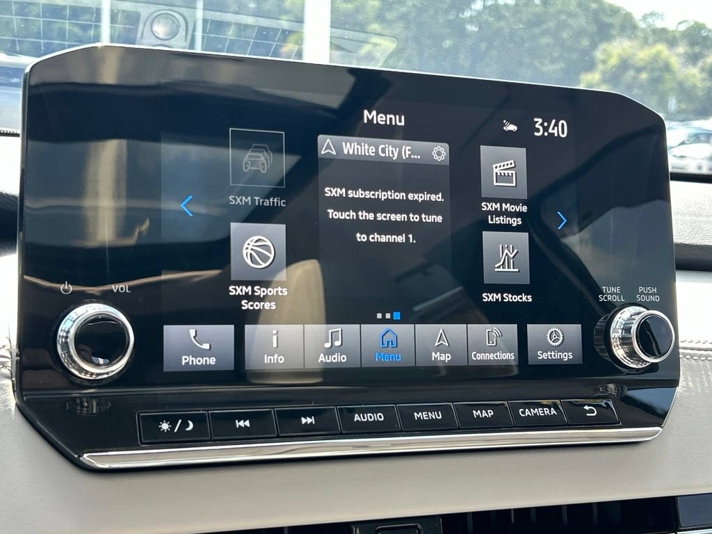 Used 2025 Mitsubishi Outlander 4WD Plug-In Hybrid image 28