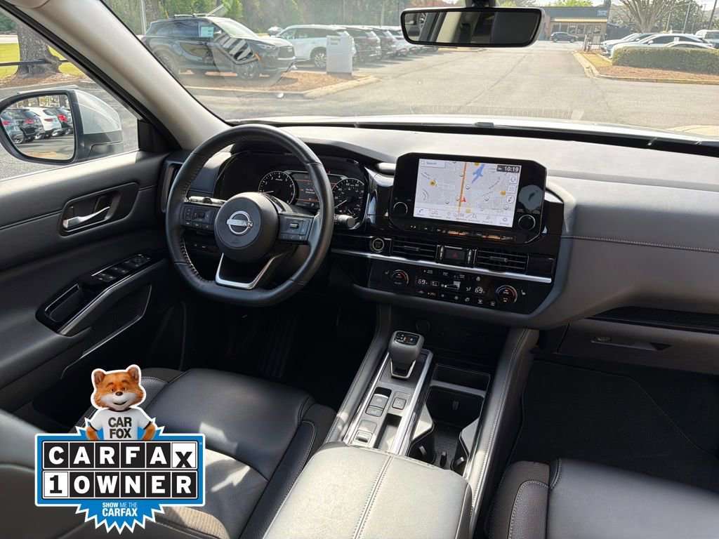 Used 2024 Nissan Pathfinder SL FWD image 38