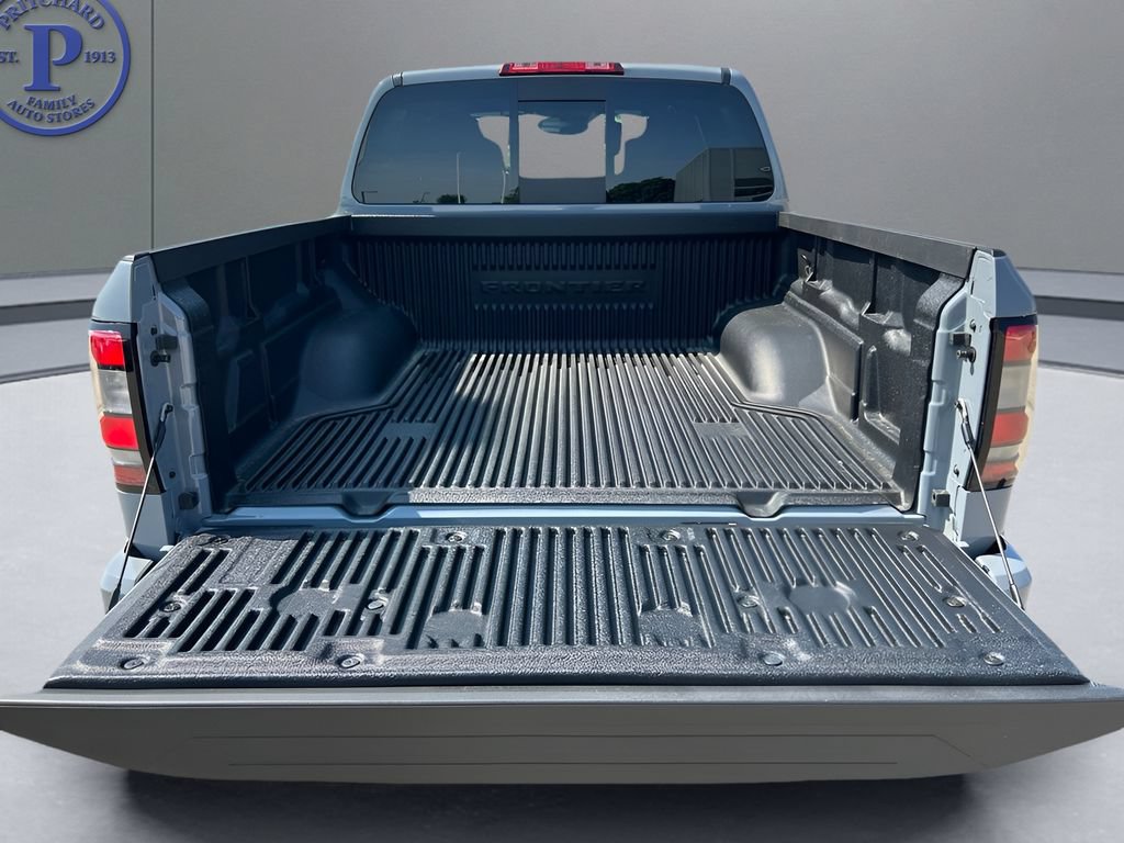New 2026 Nissan Frontier SV w/ All-Weather Content Package AWD/4WD image 9