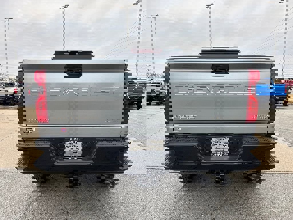 New 2026 Chevrolet Silverado 2500 Custom w/ Custom Value Package image 4