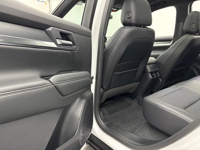 New 2026 GMC Terrain Elevation w/ Elevation Premium Package FWD image 40