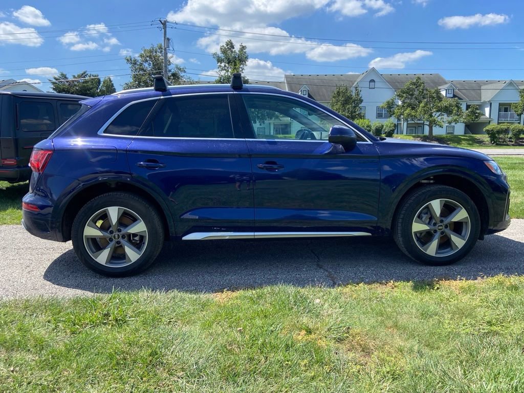 Used 2023 Audi Q5 2.0T Premium Plus w/ Premium Plus Package AWD/4WD image 6