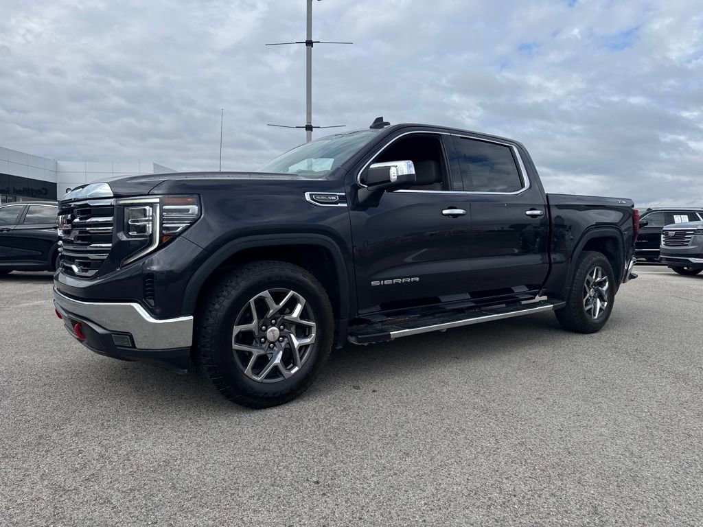 Used 2022 GMC Sierra 1500 SLT w/ SLT Premium Package image 1