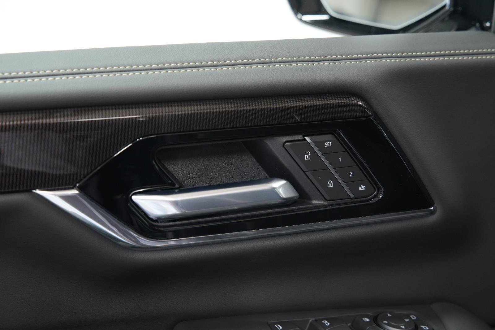 New 2026 GMC Yukon Elevation w/ LPO, Floor Liner Package image 24