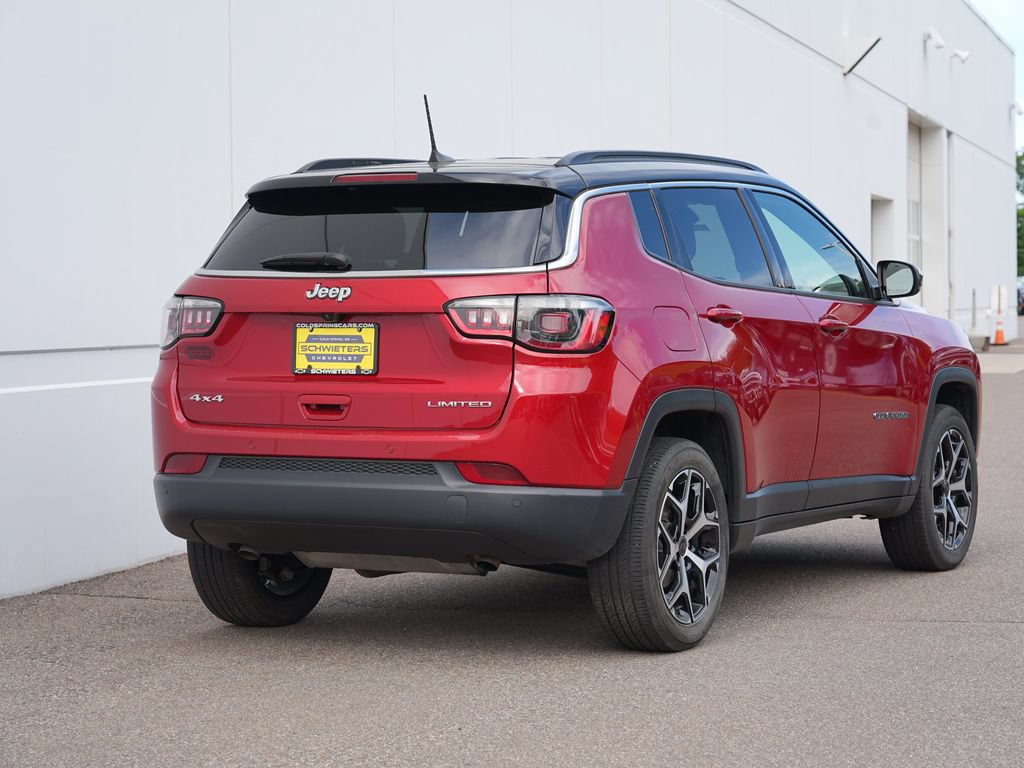 Used 2025 Jeep Compass Limited AWD/4WD image 3