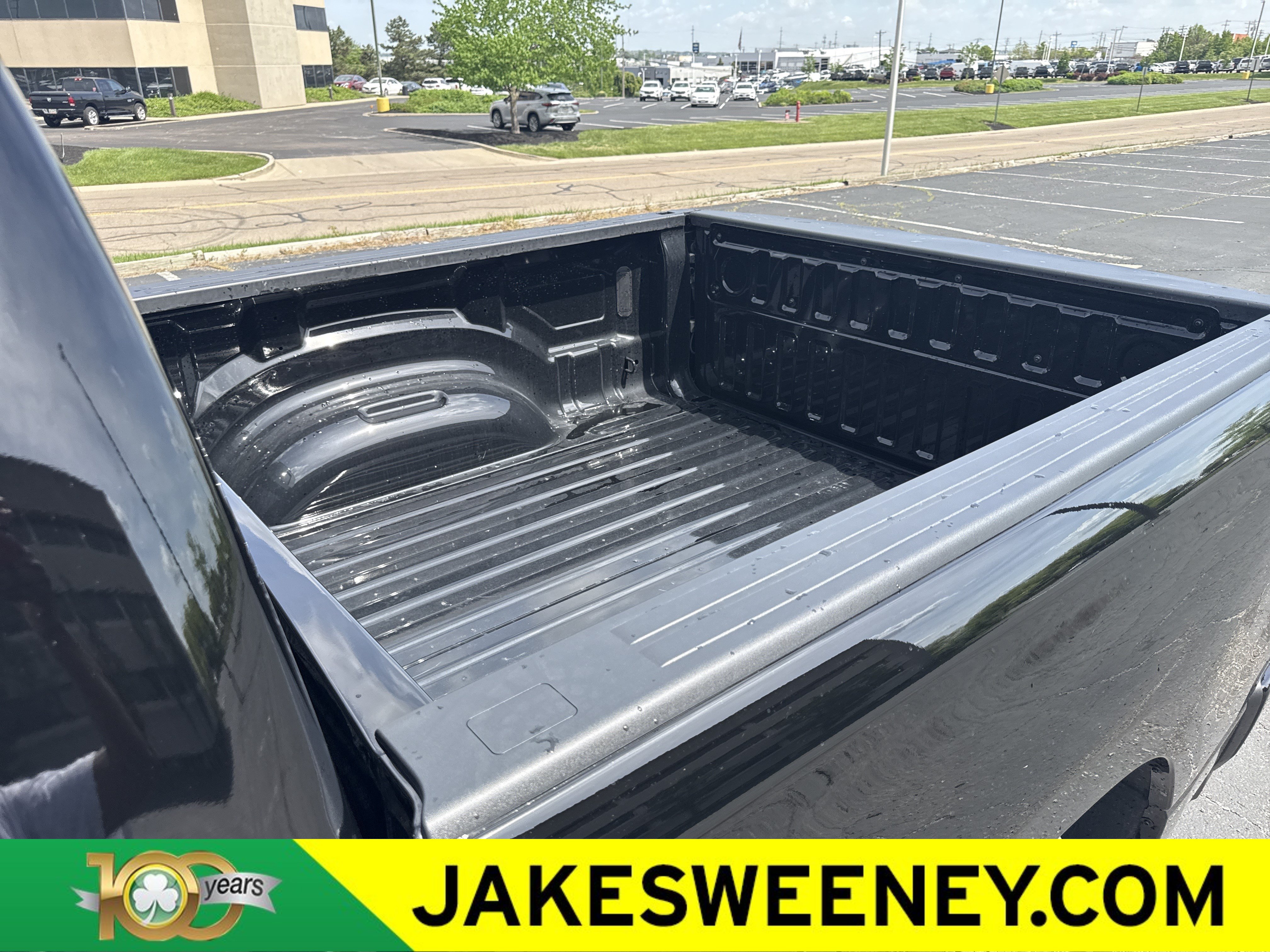 New 2026 RAM 1500 Express AWD/4WD image 28