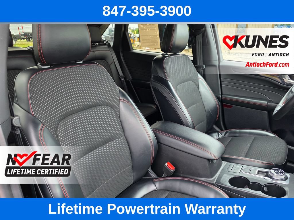 Certified 2025 Ford Escape ST-Line AWD/4WD image 29