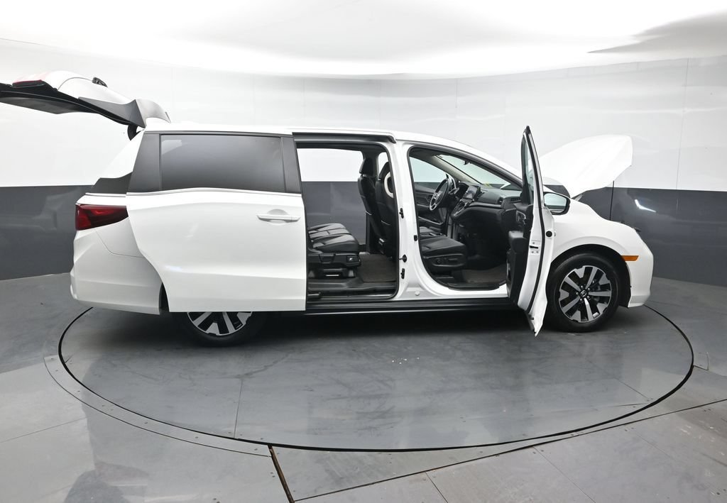 Certified 2025 Honda Odyssey EX-L image 52