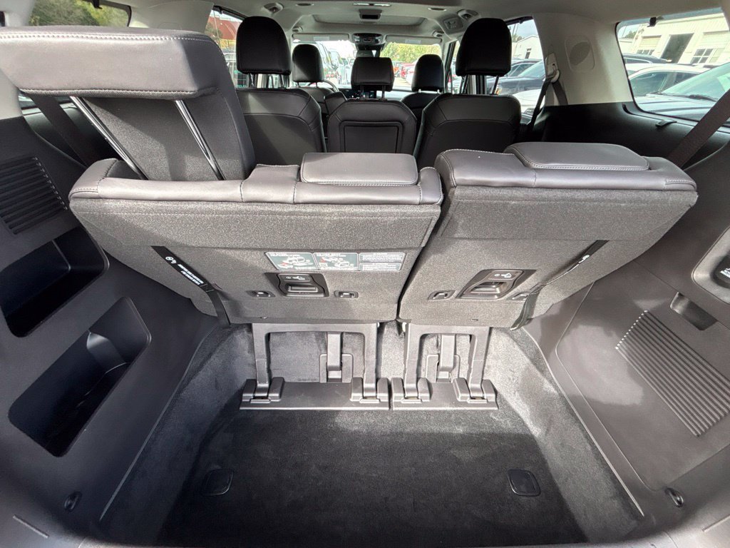 Certified 2026 Kia Carnival SX FWD image 20