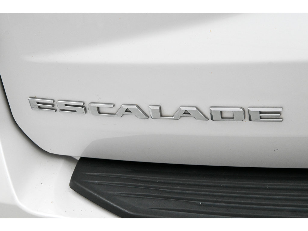 Certified 2023 Cadillac Escalade Premium Luxury AWD/4WD image 62