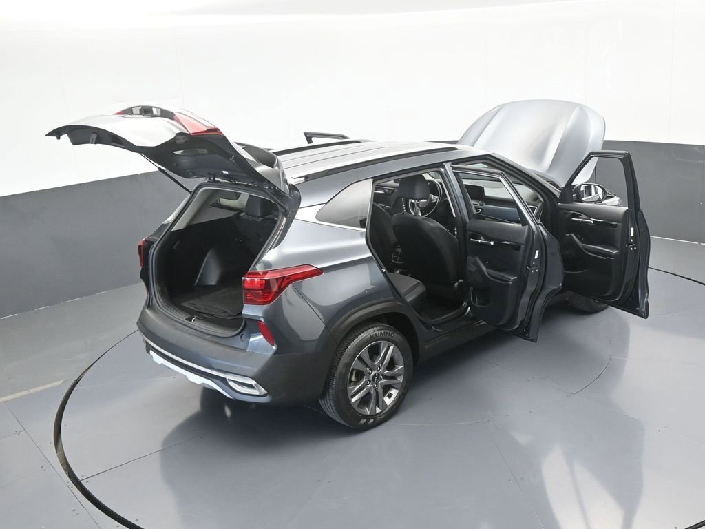 Used 2023 Kia Seltos S w/ Navigation Package image 68