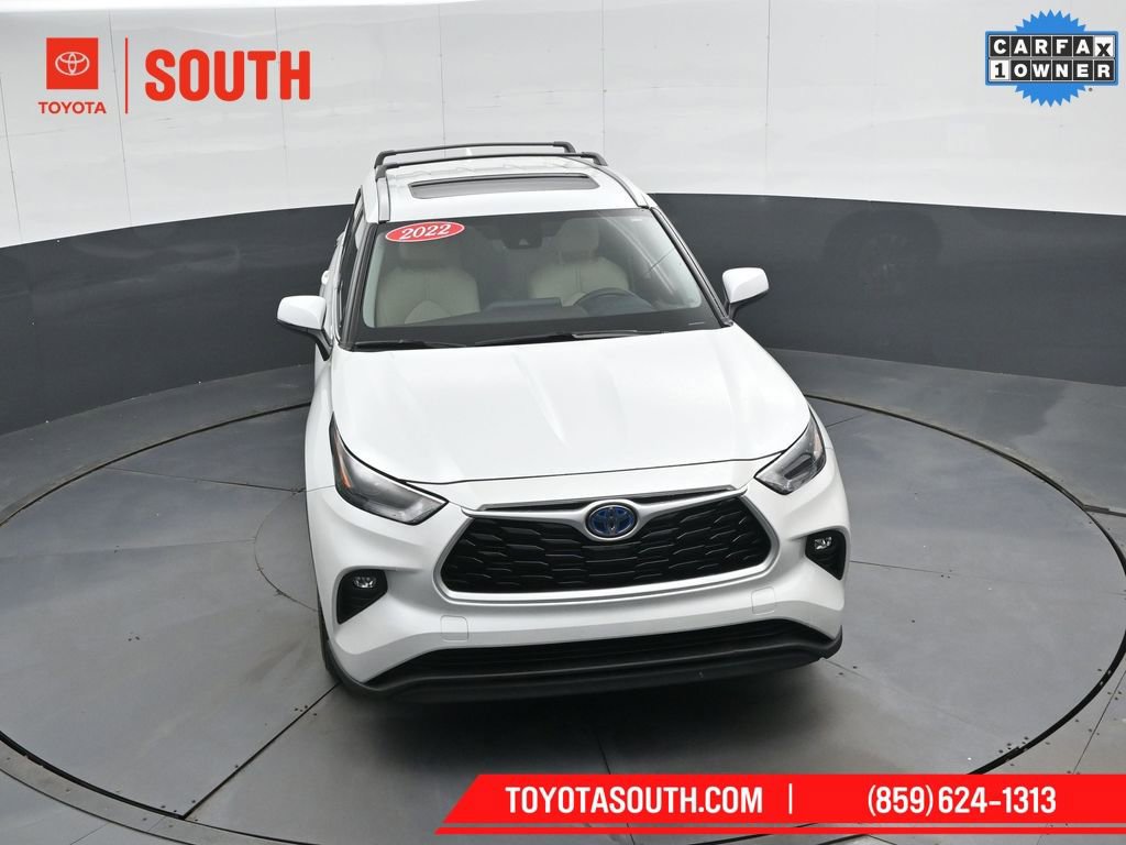 Used 2022 Toyota Highlander XLE image 57