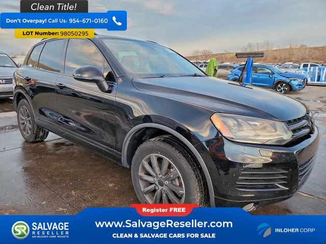 Used 2011 Volkswagen Touareg Sport image 5