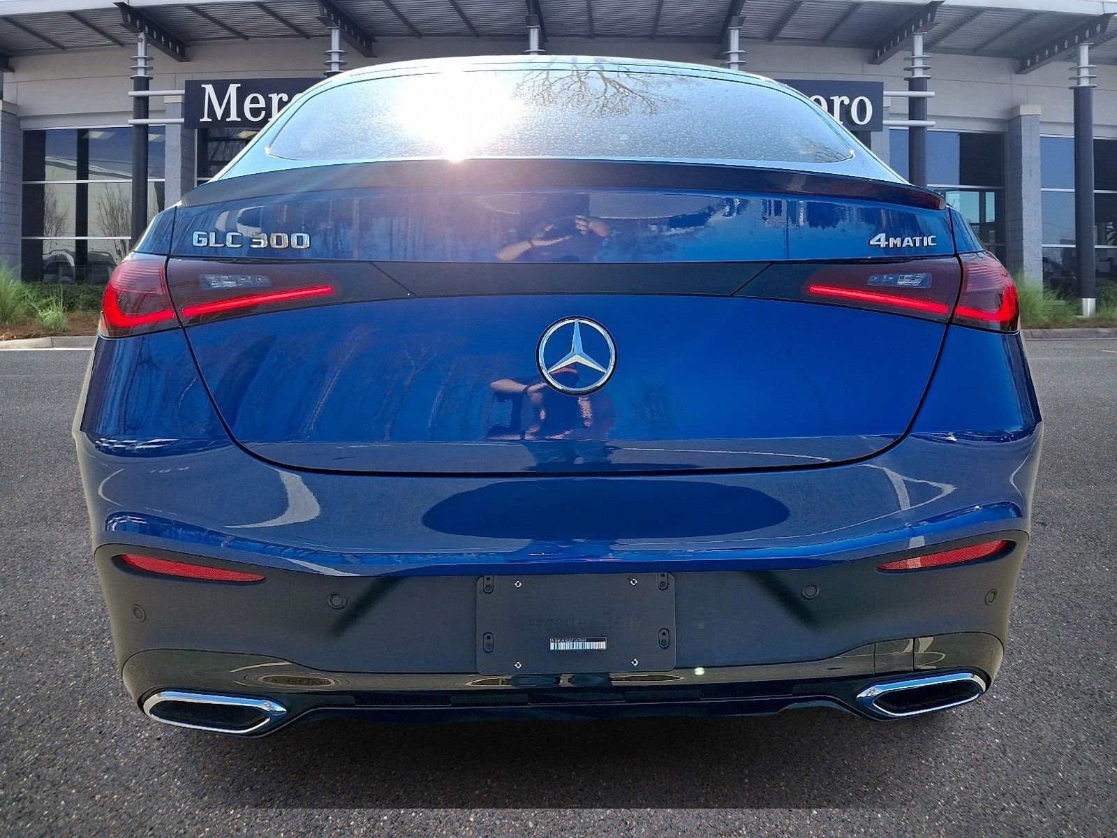 Certified 2025 Mercedes-Benz GLC 300 4MATIC image 5