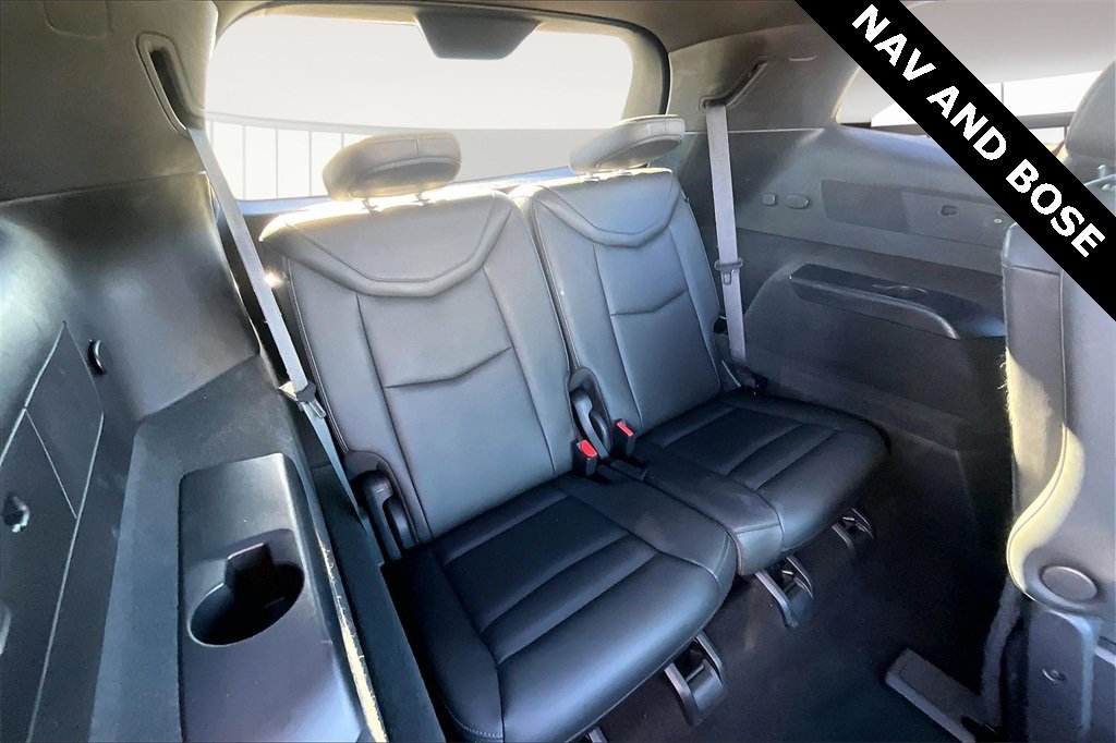 Used 2023 Cadillac XT6 Premium Luxury image 30