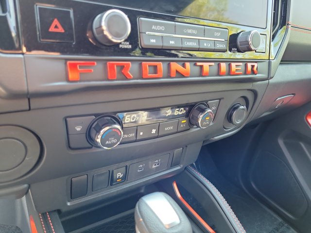 Used 2025 Nissan Frontier Pro-X RWD image 29