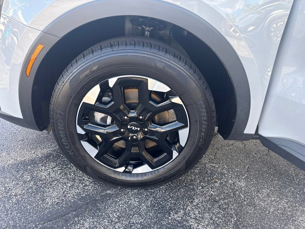 Certified 2026 Kia Sorento S AWD/4WD image 13