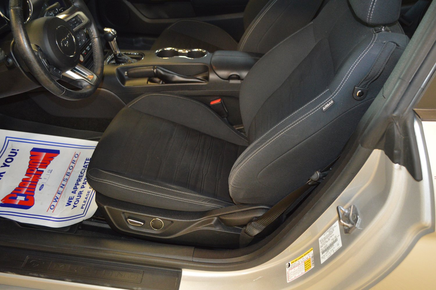 Used 2016 Ford Mustang EcoBoost image 15