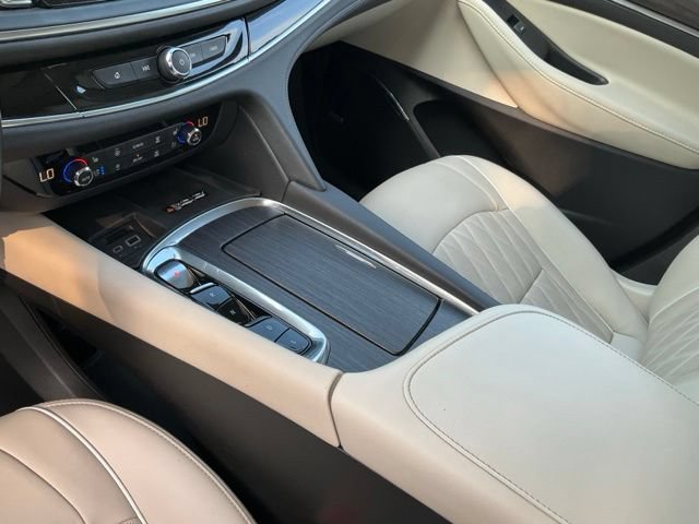 Used 2023 Buick Enclave Avenir w/ Avenir Technology Package FWD image 16