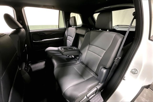 Used 2023 Honda Passport EX-L image 26