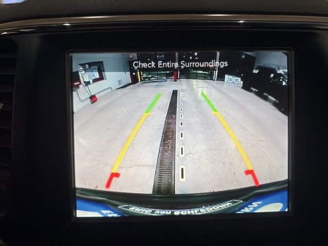 Used 2017 Jeep Grand Cherokee Laredo w/ Quick Order Package 23E image 38