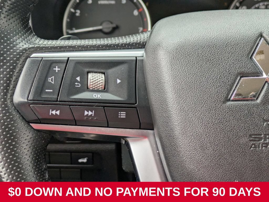 Used 2025 Mitsubishi Outlander SE AWD/4WD image 20