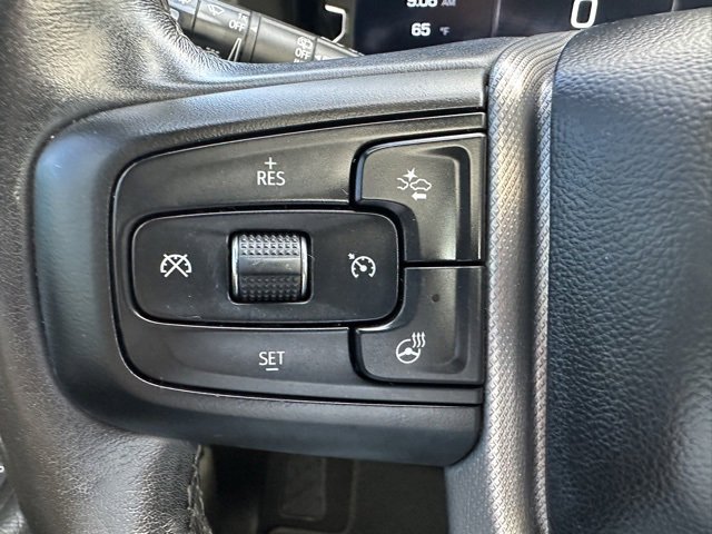 Used 2023 GMC Yukon Denali image 16