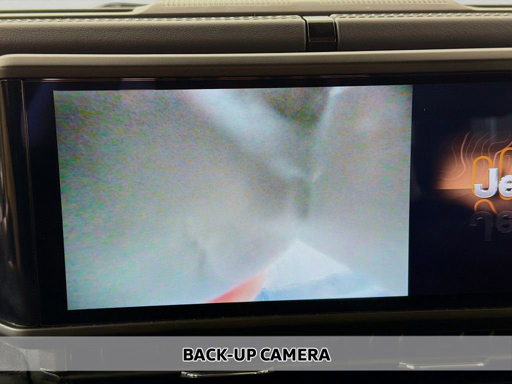 Used 2024 Jeep Wrangler Rubicon w/ Capability Package image 5