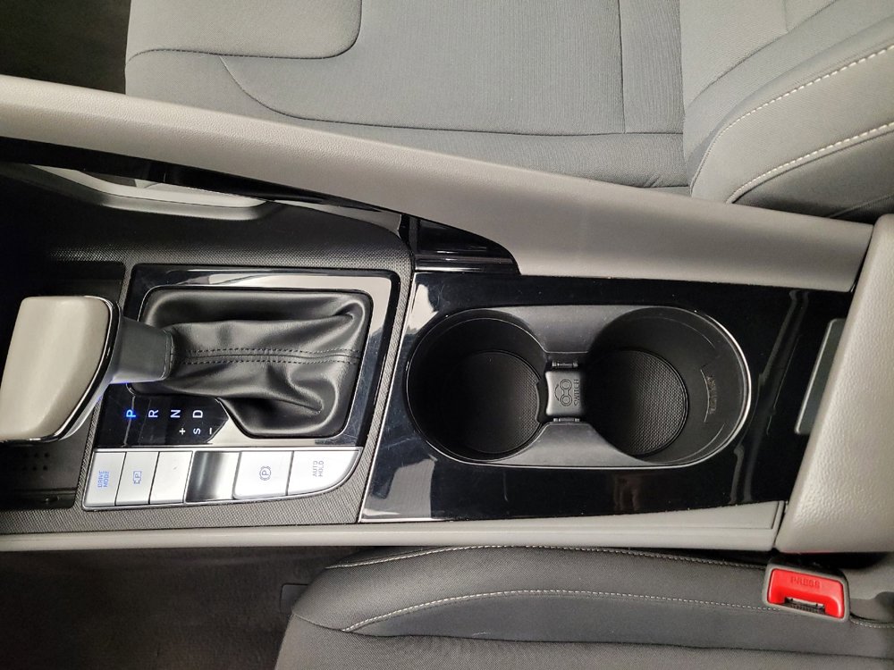 Used 2023 Hyundai Elantra SEL w/ Convenience Package image 26