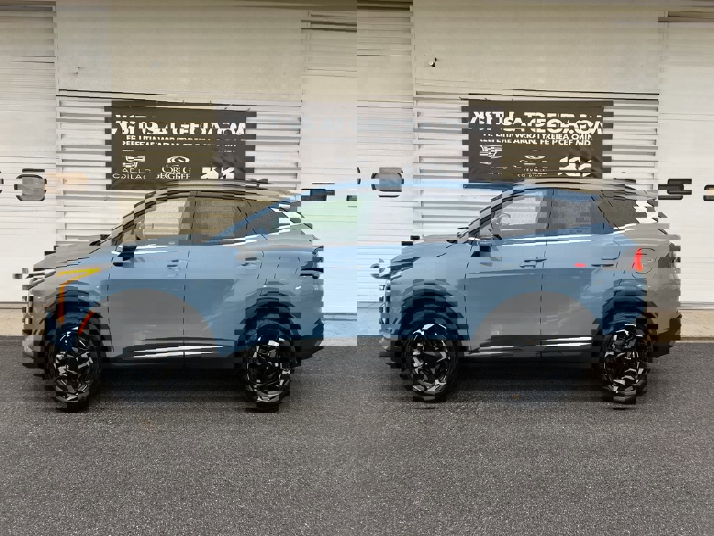 New 2026 Kia Sportage EX w/ EX Panoramic Sunroof Package image 6