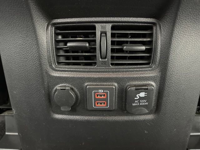 Used 2022 Nissan Titan SV w/ SV Convenience Package AWD/4WD image 44