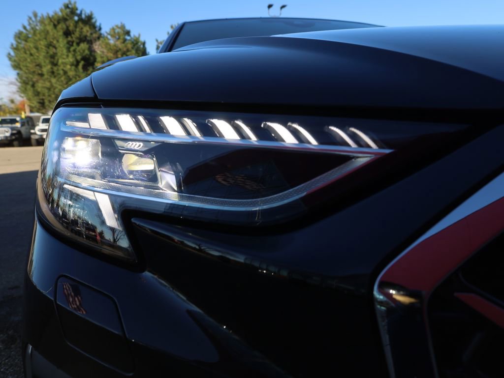Used 2023 Audi S8 w/ S8 Comfort Plus Package image 48