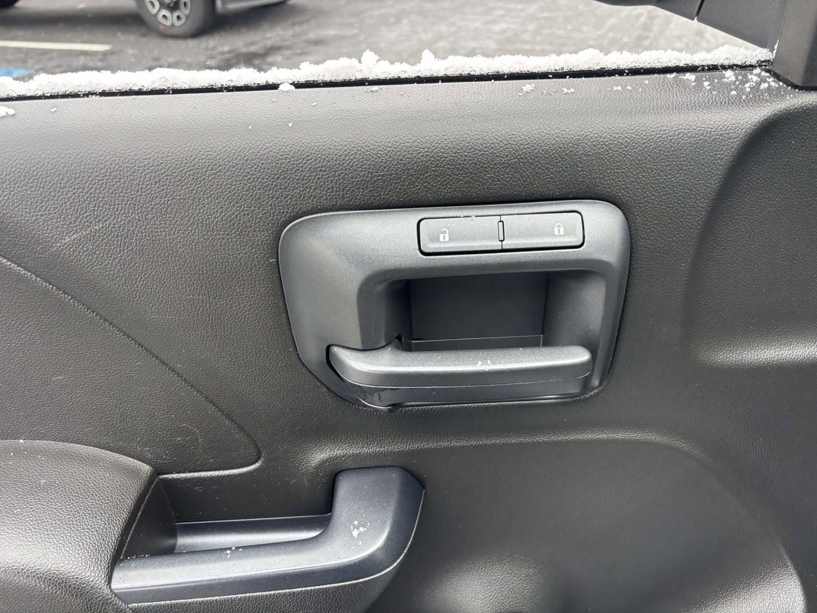 Used 2018 Chevrolet Silverado 1500 W/T image 14