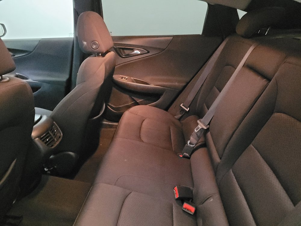Used 2020 Chevrolet Malibu LT FWD image 18
